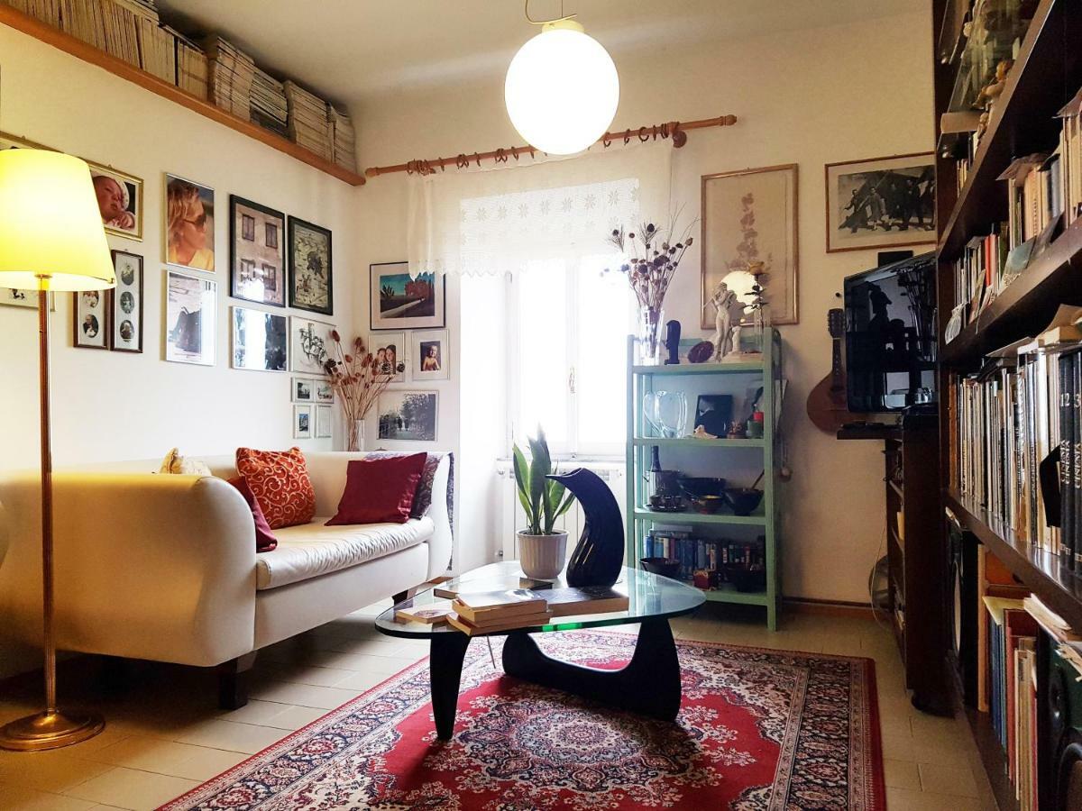 La Casa Del Fotografo Apartment Colle Val D'Elsa Luaran gambar